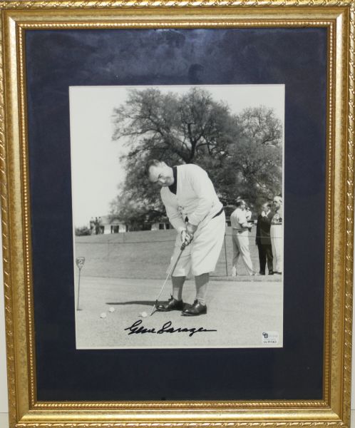 Framed and Autographed Gene Sarazen 8x10 Photo - Putting JSA COA