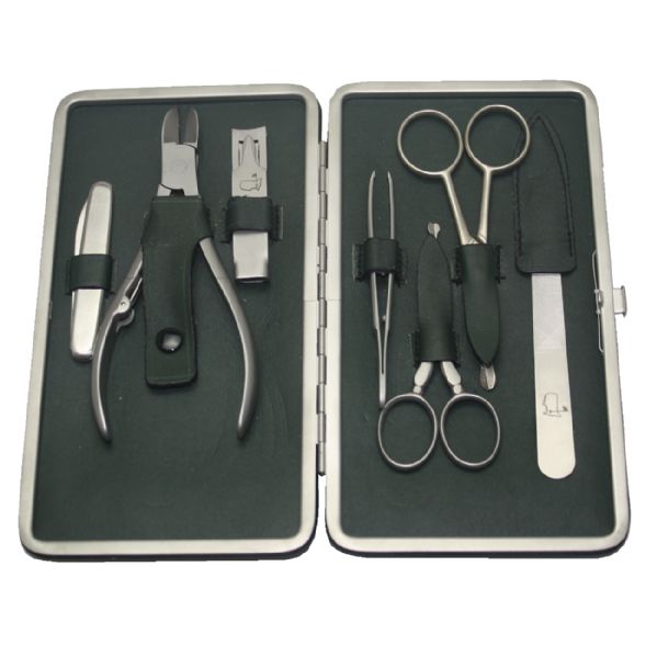 2001 Augusta National Golf Club Masters Gift - Grooming Kit