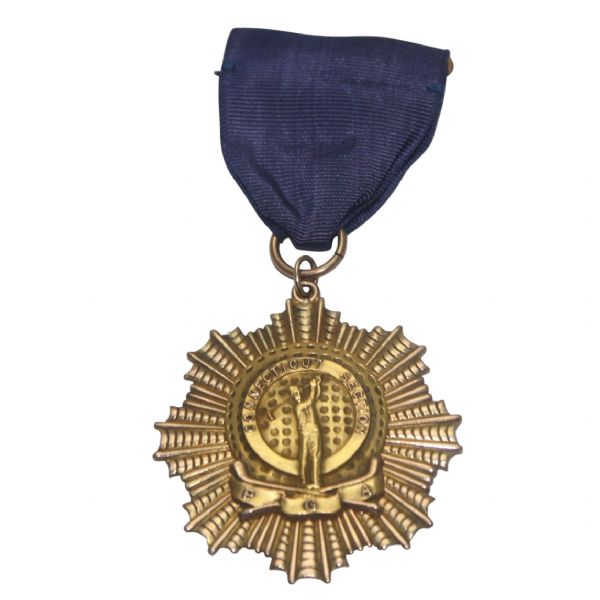 1954 Lou Galbys Shore Line Open Championship Amateur Division Winners Medal - F. Stranahan
