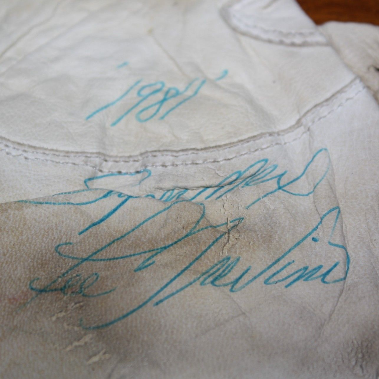 Lot Detail - Lee Trevino Signed Match Used Personal Glove - 1981 JSA COA