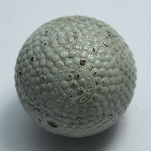 The Arrow Vintage Golf Ball