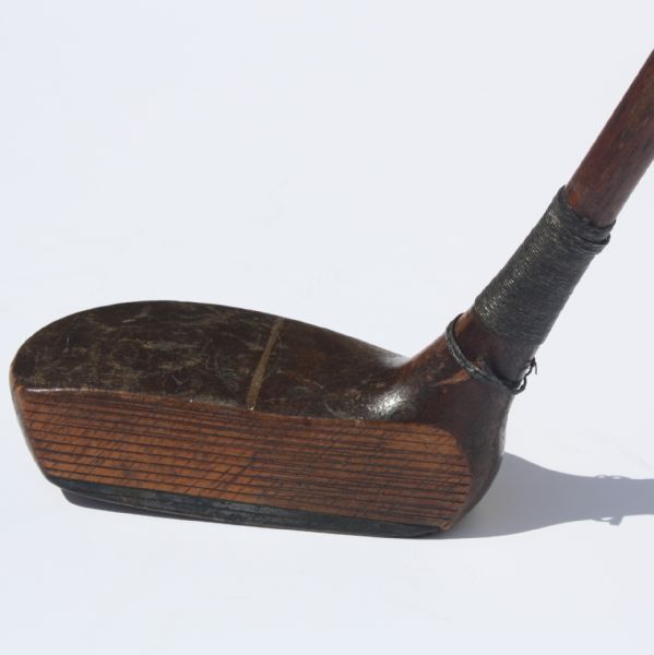 MacGregor Heavy Wooded Head Putter