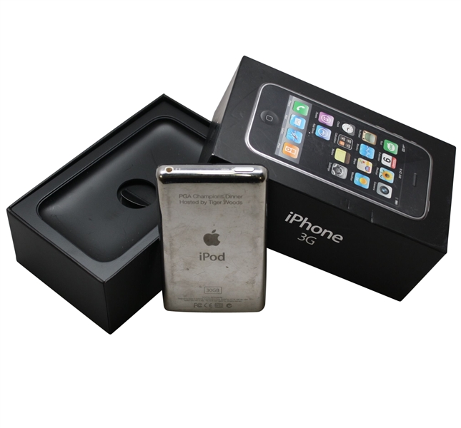 Tiger Woods PGA Champions Dinner Gift - IPod