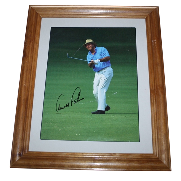 Arnold Palmer Signed Color Photo - Framed JSA COA