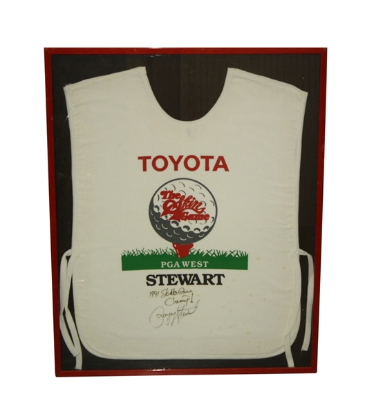 Payne Stewart Signed Caddie Bib from His Win At 1991 Skins Game Victory - PGA West