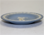 Wedgewood Light Blue Plate with Pre-Swing Golfer Depicted