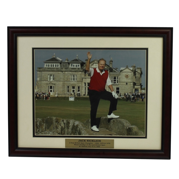 Jack Nicklaus Waves Goodbye at St. Andrews 2005 - Framed