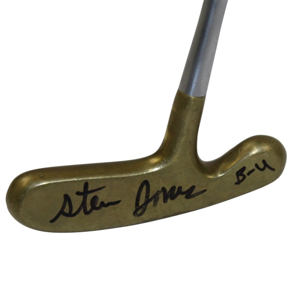 Steve Jones Signed Acushnet BullsEye Putter 1996 Period Use - Steve Jones Collection JSA ALOA