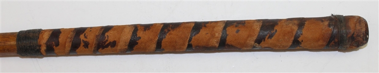 Vintage Unmarked One Piece Wood Driver