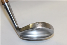 Walter Hagen Sand Wedge Pat. 1695598 - Excellent Condition