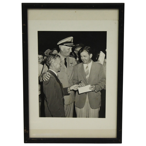1942 All American Tam OShanter Open Award Ceremony Photo with Byron Nelson - Framed - McMahon Collection