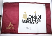 Arnold Palmer Signed 'King & Bear' Embroidered Golf Flag JSA ALOA