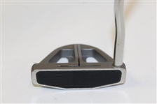 Bobby Grace Hole Seeking Material Pat. Pend. Mallet Putter with Headcover