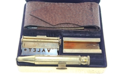 Hole-In-One Commemorative Valet Auto-Strop Safety Razor - Complete Set