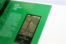 1998 Grand Slam Ventures The Masters Collection Golf Foil Green Binder Set with Tiger Slabbed Card