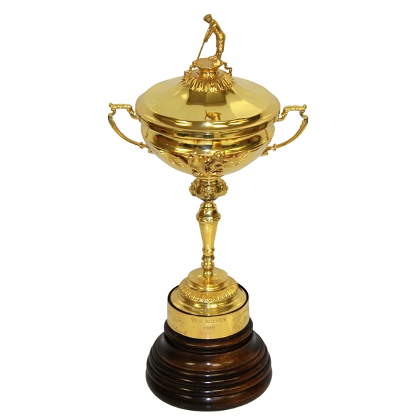 Deane Bemans (Commissioner PGA Tour) Original 1989 Ryder Cup at The Belfry Trophy