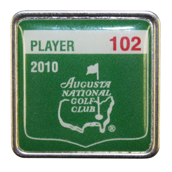 Bob Goalbys 2010 Masters Tournament Contestant Badge #102 - Phil Mickelson Winner