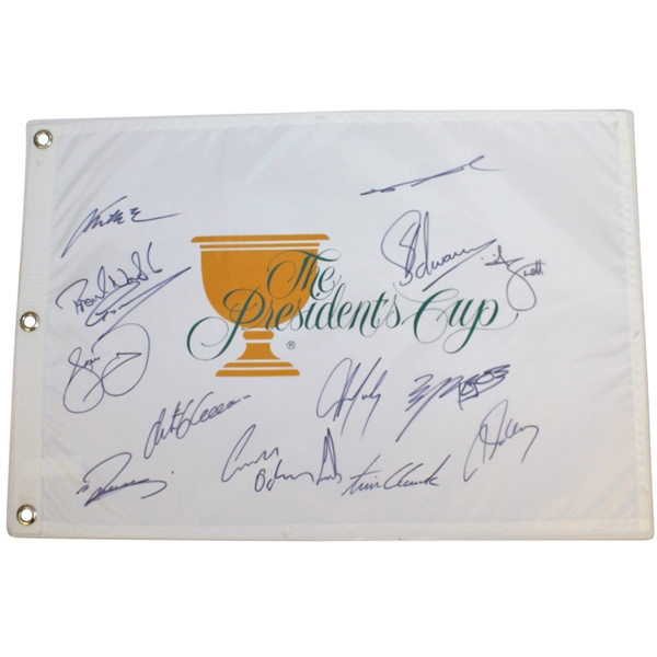 2011 The Presidents Cup Embroidered Flag Signed by International Team JSA ALOA