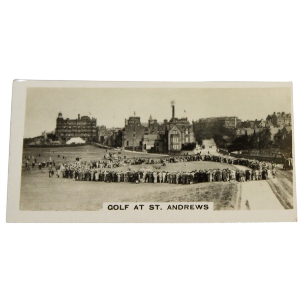 1932 Bobby Jones Putting at Road Hole Golf at St. Andrews Cigarette Card