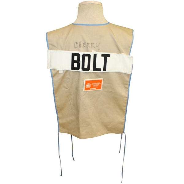 Don Cherrys 1985 USGA Senior Open Championship Caddy Bib for Tommy Bolt