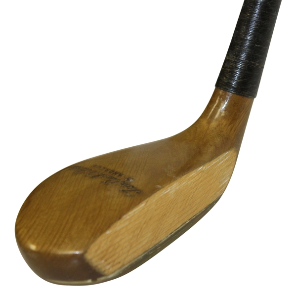 Tom Auchterlonie St. Andrews Hickory Shaft Semi Long Nosed Putter