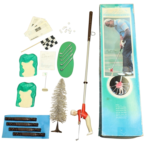 Arnold Palmer Officially Endorsed Indoor Golf Game in Original Box