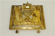 Golf Themed Vintage Inkwell With Crossed Clubs, Flagsticks & Gutty Balls - Ornate Design