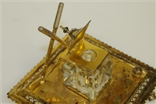Golf Themed Vintage Inkwell With Crossed Clubs, Flagsticks & Gutty Balls - Ornate Design