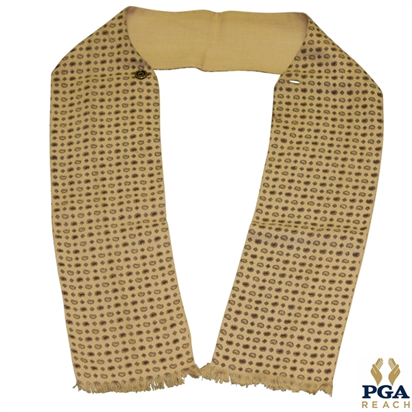 Purported Walter Hagen Scarf The Scarfler By Beau Brummell w/ Button and Button Hole