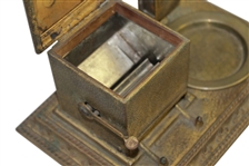 'The Art Metal Wks.' Golf Themed Cast Iron Desk Inkwell 