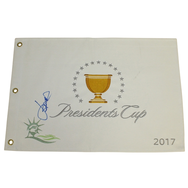 Jordan Spieth Signed 2017 Presidents Cup Flag JSA ALOA