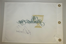 Matt Kuchar Signed Presidents Cup Embroidered Flag JSA ALOA