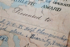 Rod Munday's US Army Certificate for 1945 USFET Golf Champ 3rd, Horton Smith Photo & Scorecard - Biarritz France