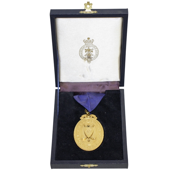Gold 1872 OPEN Golf Champion Medal to Mark Calcavecchia - Past Champions Gift @ St. Andrews 2000