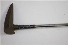 The Hammerhead Putter by Sling Master
