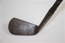 A.E. Lard 'Whistler' Spalding Gold Medal Accurate Mashie