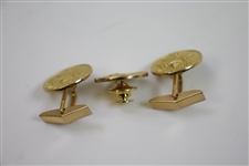 Mark Calcavecchia's 1991 Ryder Cup at Kiawah Team Member 10k Gold Cuff Links & Pin in Original Box
