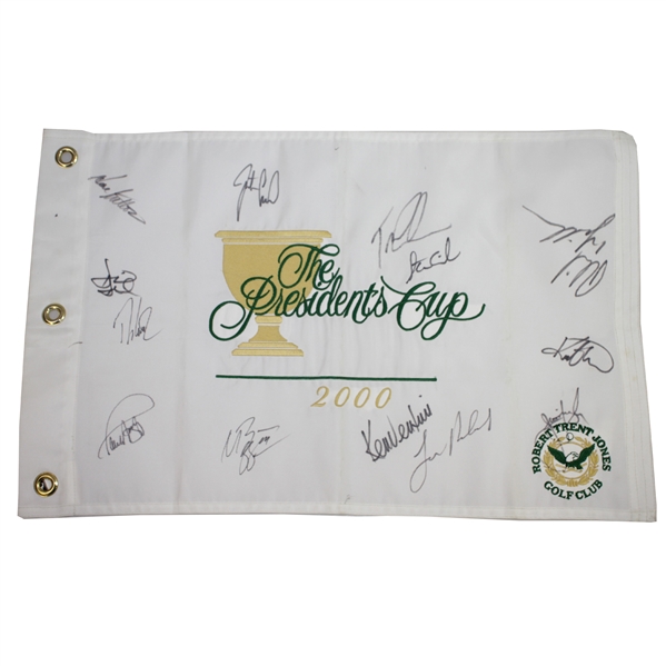 2000 The Presidents Cup US Team Signed Embroidered White Flag JSA ALOA