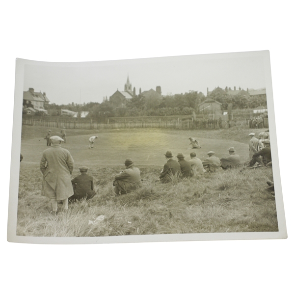 W.I. (Willie) Hunter Putting at The Amateur at Hoylake Core Sport & General Photo - Victor Forbin Collection
