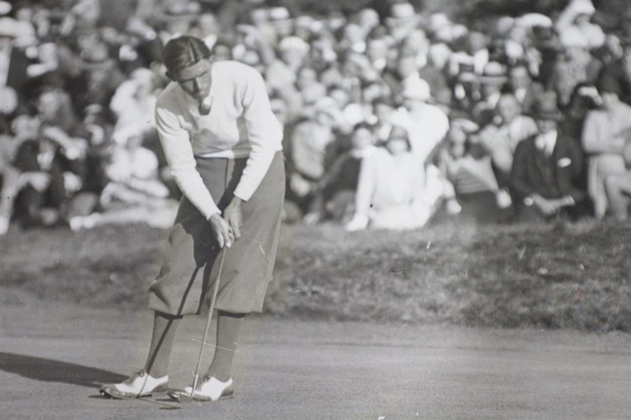 Tom Creavy Putting at the 1931 PGA Championship  8 1/4x6 Wire Photo 9/19/31