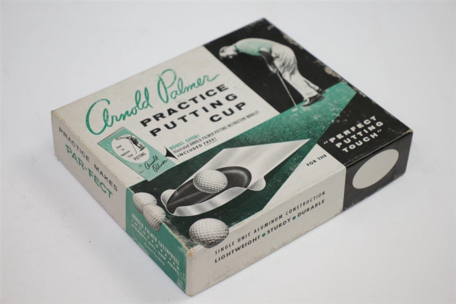 Arnold Palmer Practice Putting Cup with Instruction Booklet in Original Box