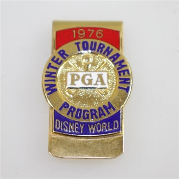 1976 PGA Winter Tournament Program Contestant Badge - Rod Munday Collection