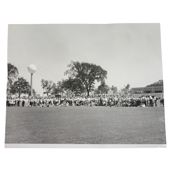 1964 Western Open Pro-Am Championship 10 1/2x8 1/2 Wire Photo Arnold Palmer Teeing Off 8/5/64