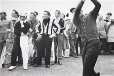1960 OPEN Championship 8 1/4x6 1/4 Wire Photo of Palmer Driving with Player Watching