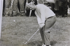 Jack Nicklaus 8x10 Wire Photo Escaping Bunker at The OPEN 7/9/1969