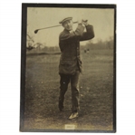 1927 Clay & Bock Cuban Sports No. 210 Post-Swing Golfer Cigarette Card - Susini Tobacco