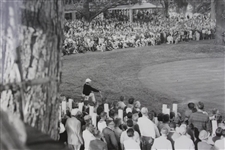 1963 Arnold Palmer Putting on 18th Green at US Open Press Photo - 8 x 10