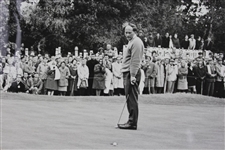 1964 Neil Coles Loses to Arnold Palmer at Piccadilly World Match Championship Press Photo - 8 x 10