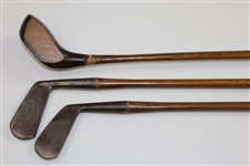 Schmelzer's Sporting Goods Triumph Child's Putter, Iron, & Driver in Plaid Golf Bag