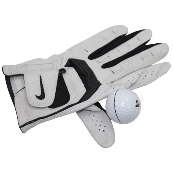 Tiger Woods Tournament Used Nike TW Left-Handed Golf Glove & Personal Marked Golf Ball